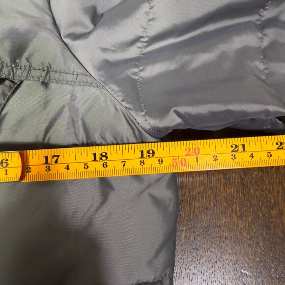 DKNY Women’s Down Puffer Jacket Small Gray Metallic Hooded Warm Winter Coat - Picture 5 of 8